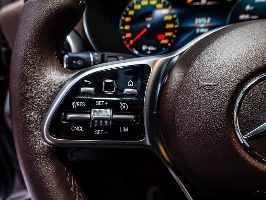 Mercedes-Benz GLC Mercedes-Benz GLC