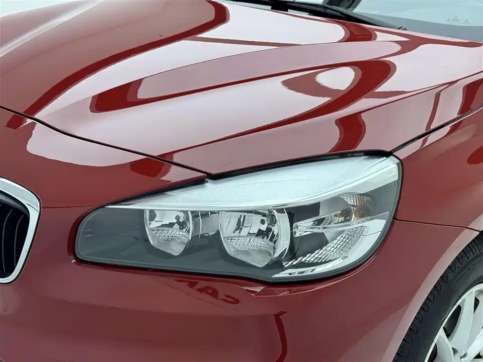 BMW 2 series station wagon