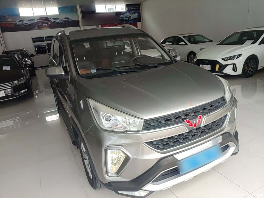 Wuling Hongguang, 2019 4