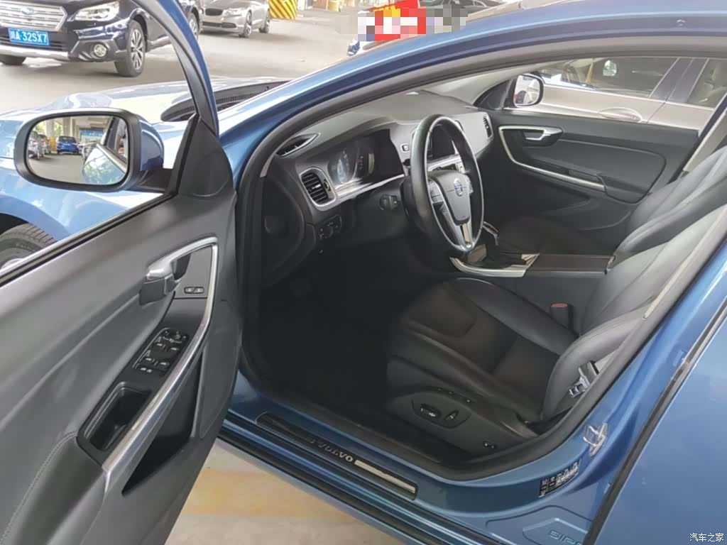 Volvo V60, 2016 16