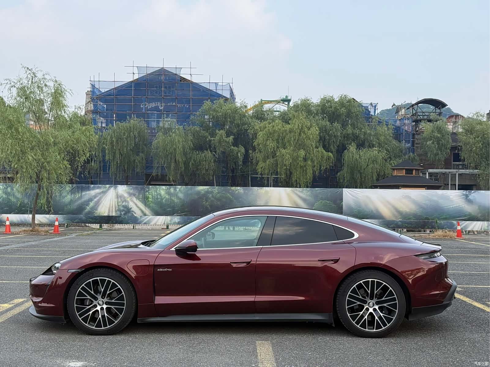 Porsche Taycan, 2021 6