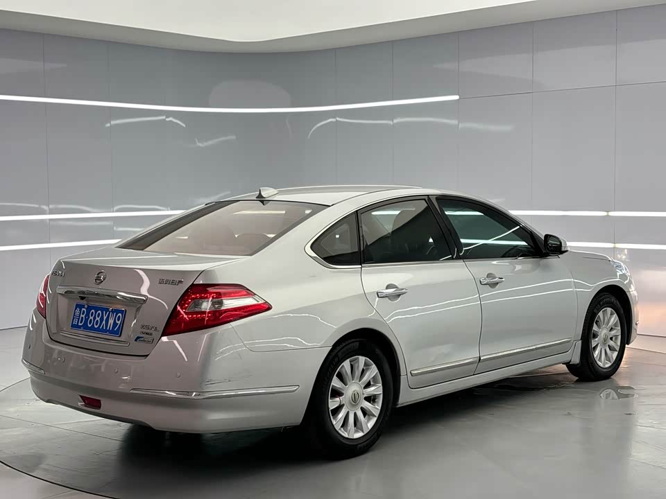Nissan Teana Nissan Teana