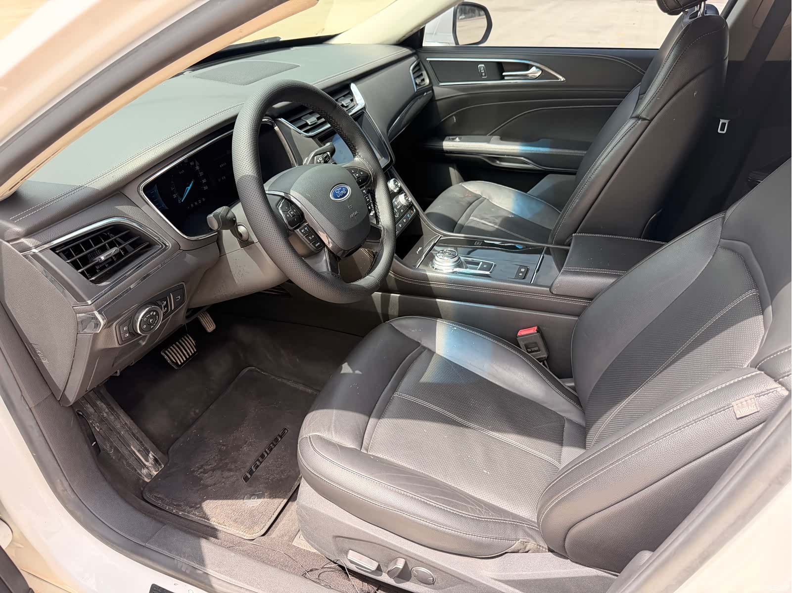 Ford Taurus, 2018 8