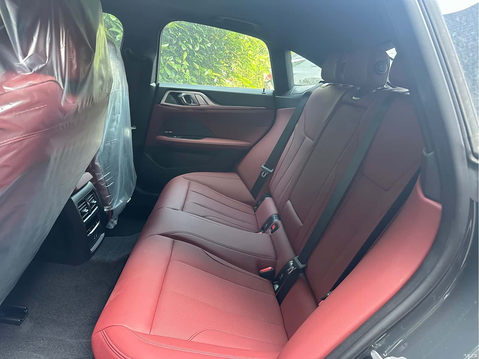 BMW 4 Series, 2026 12