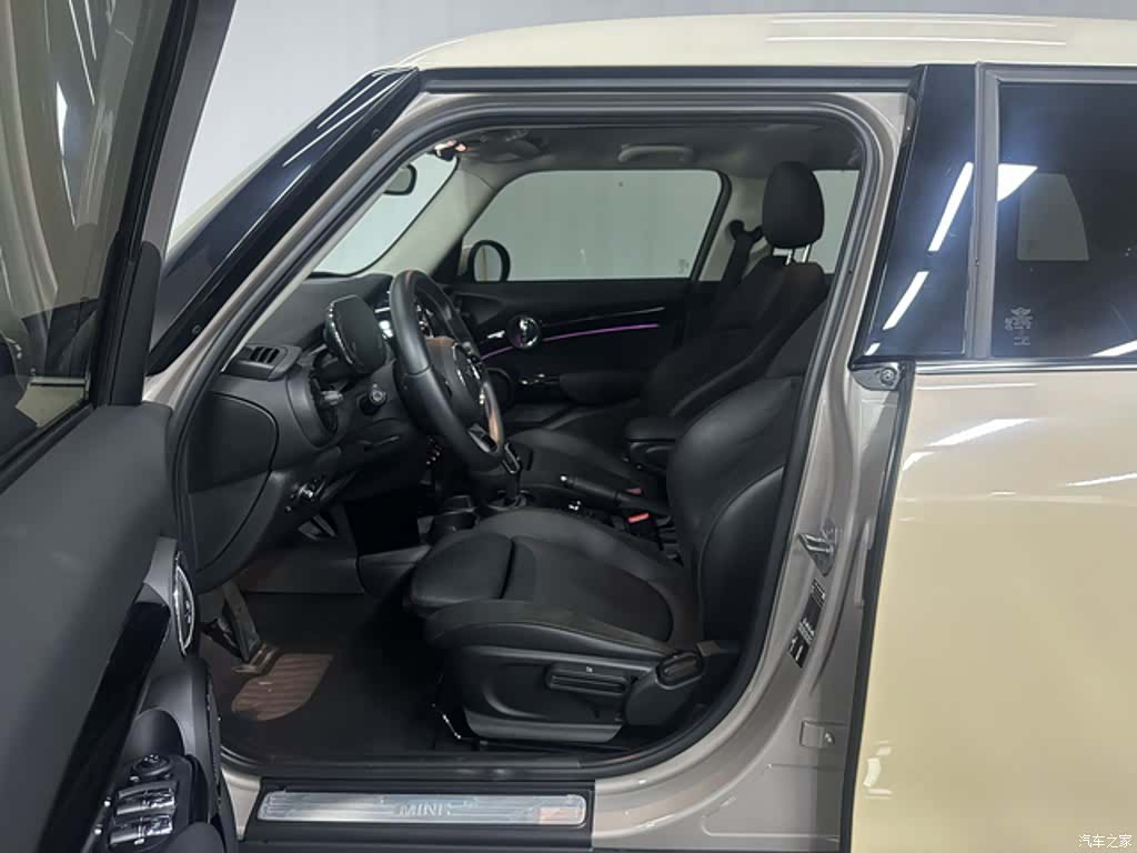 Mini Cooper, 2022 12
