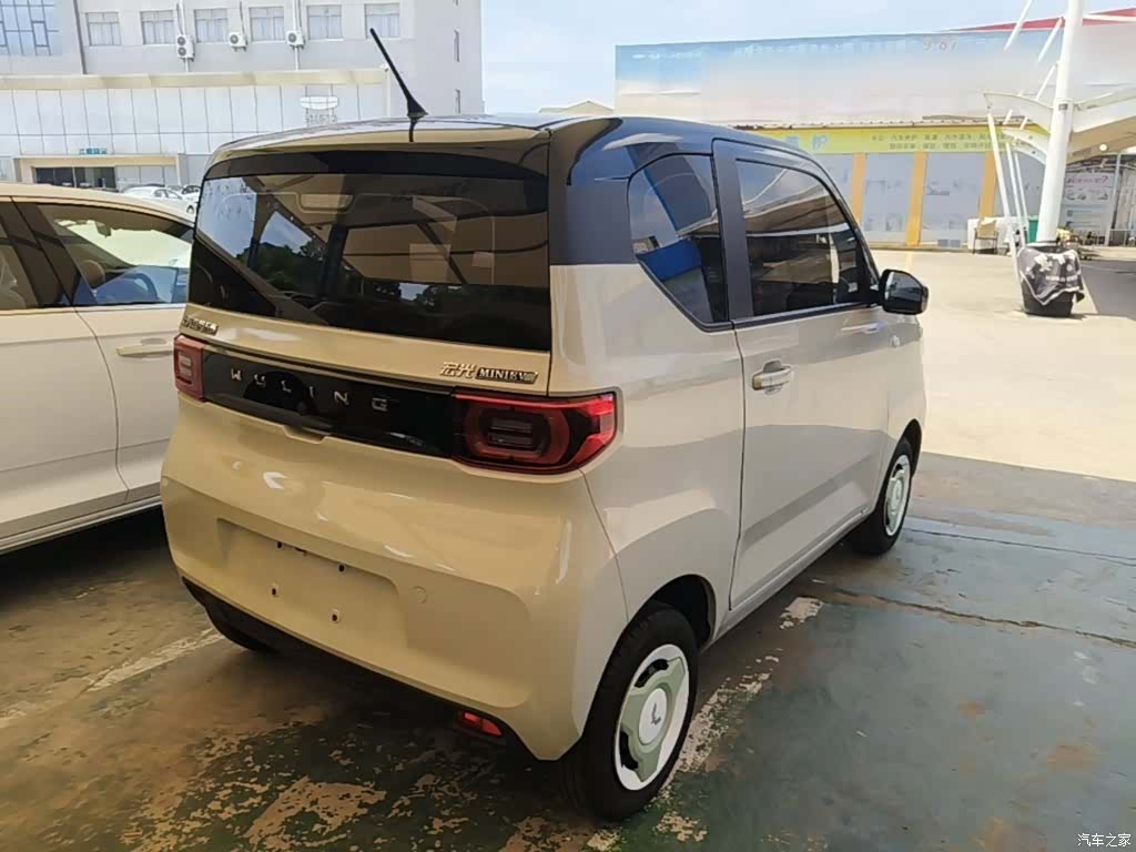 Wuling MINIEV, 2022 7