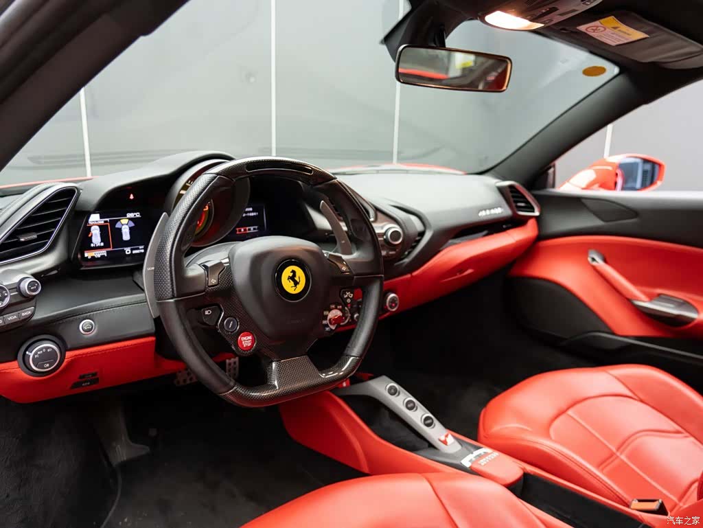 Ferrari 488, 2018 11