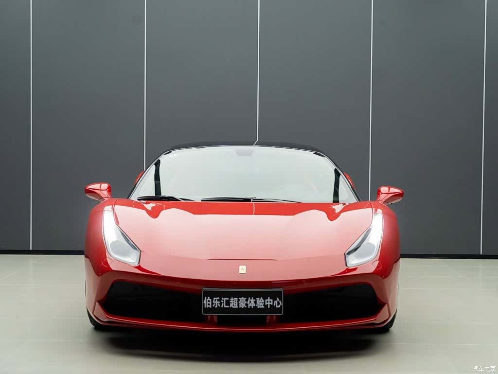 Ferrari 488, 2018 все фото