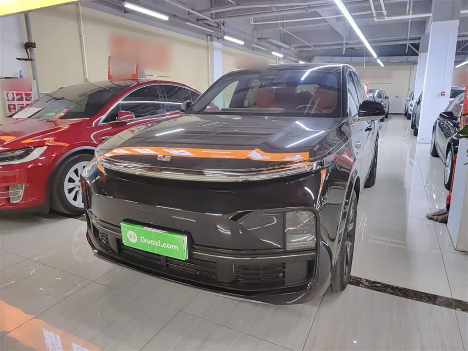 Li Auto Ideal L8
