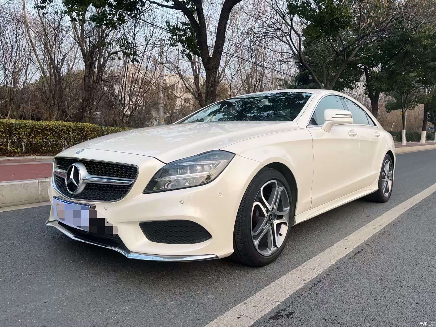 Mercedes-Benz CLS, 2015 1