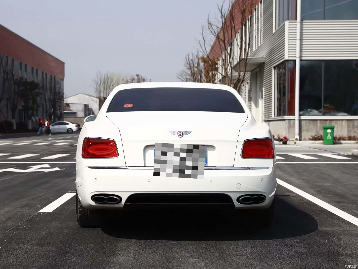 Bentley Flying Spur, 2017 все фото