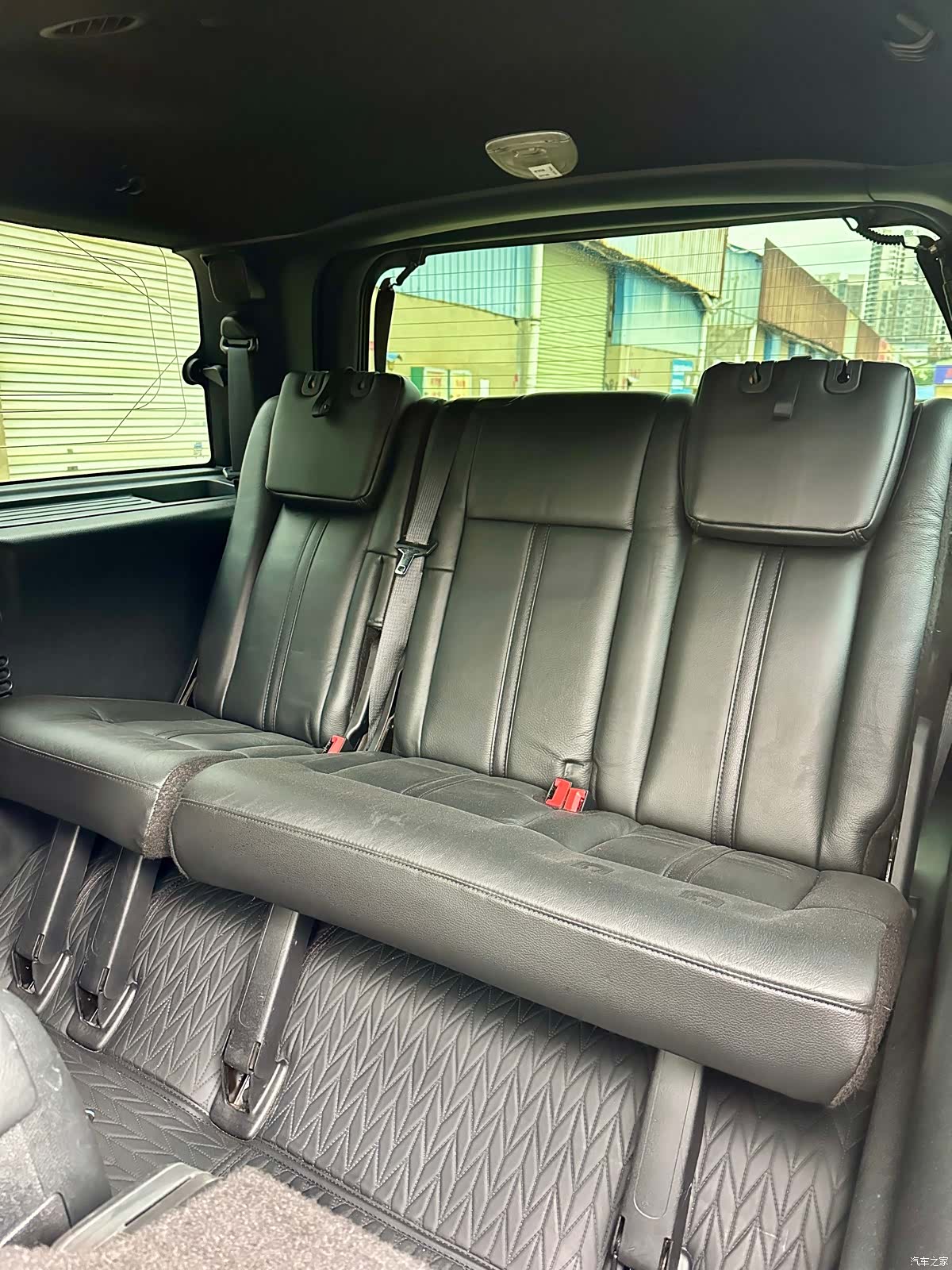Lincoln Navigator, 2017 10