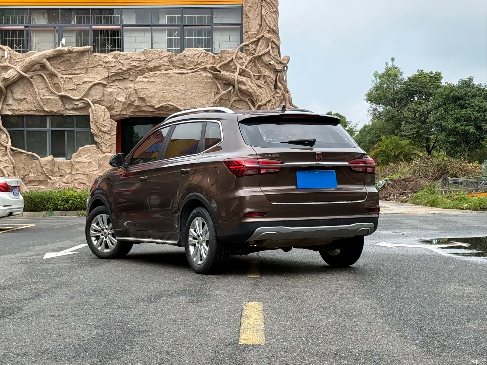 Roewe RX5, 2017 3