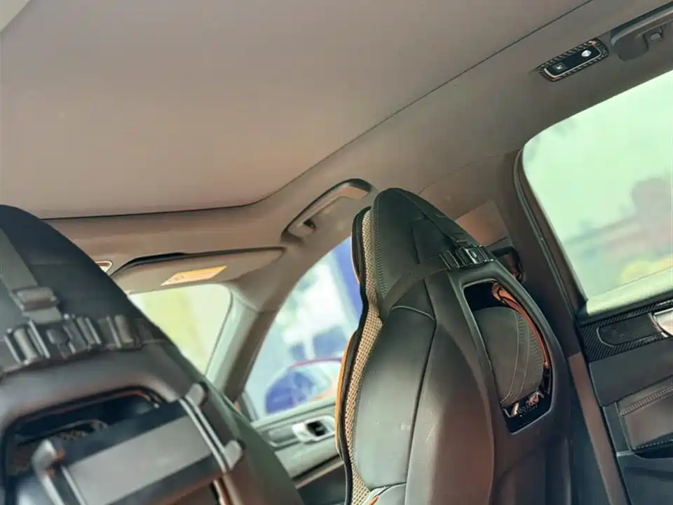 Lynk & Co 02 Hatchback