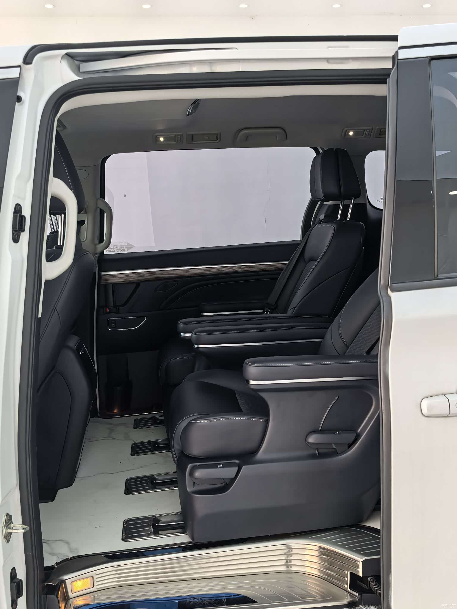 Trumpchi M8, 2023 8