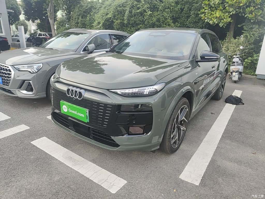 Audi e-tron, 2026 1
