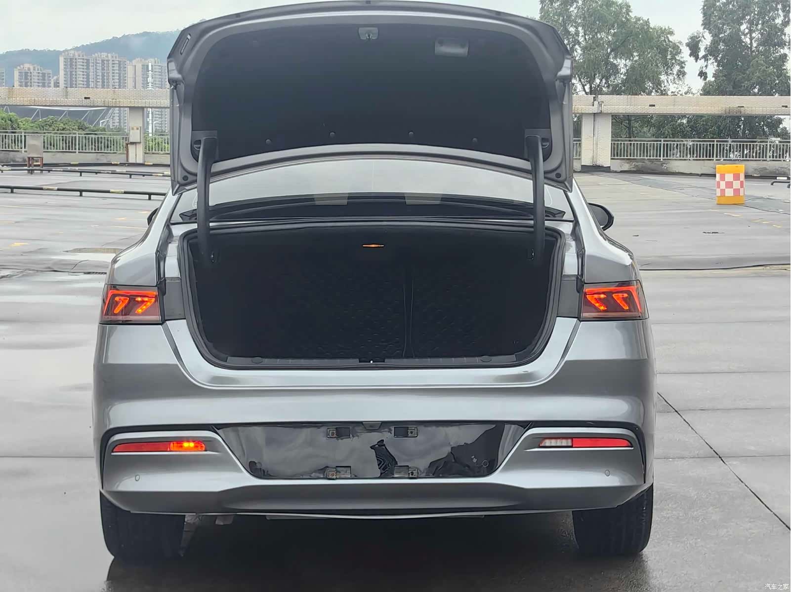 BYD Qin, 2022 9