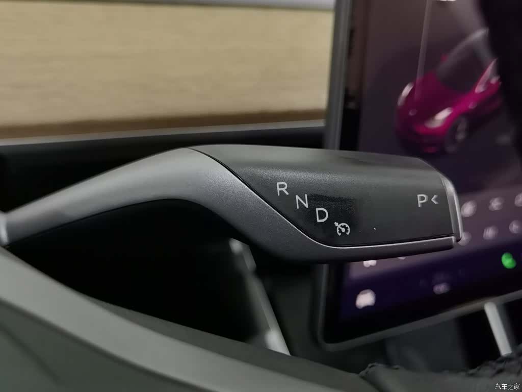 Tesla Model 3, 2020 13