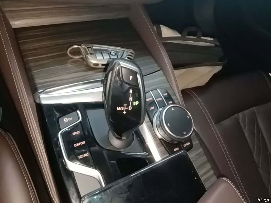 BMW 5 Series, 2018 14