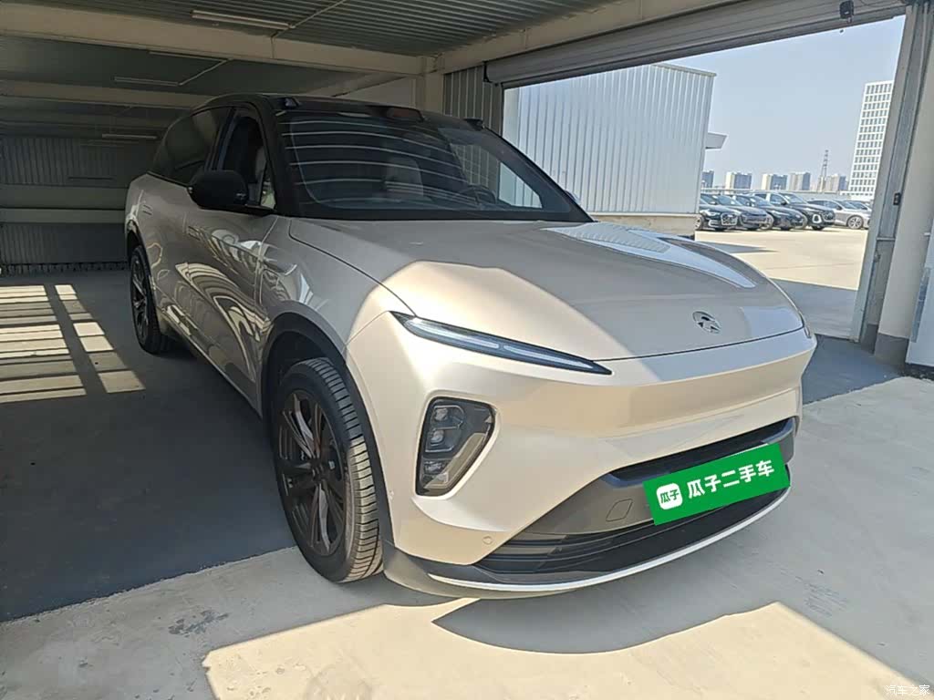 NIO ES8, 2024 4