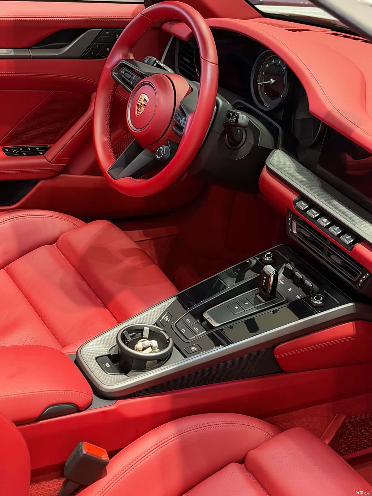 Porsche 911, 2023 16
