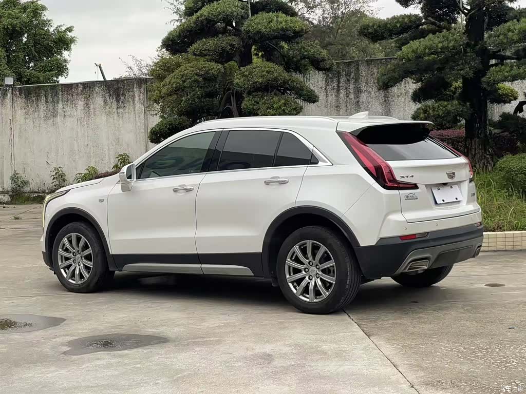 Cadillac XT4, 2021 9