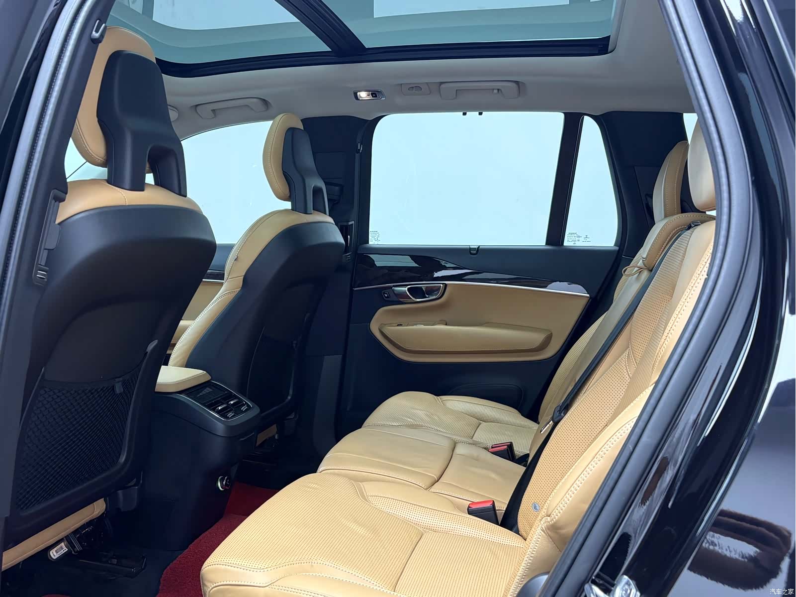 Volvo XC90, 2016 10