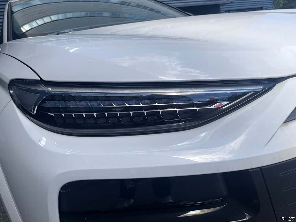 Audi e-tron, 2025 12