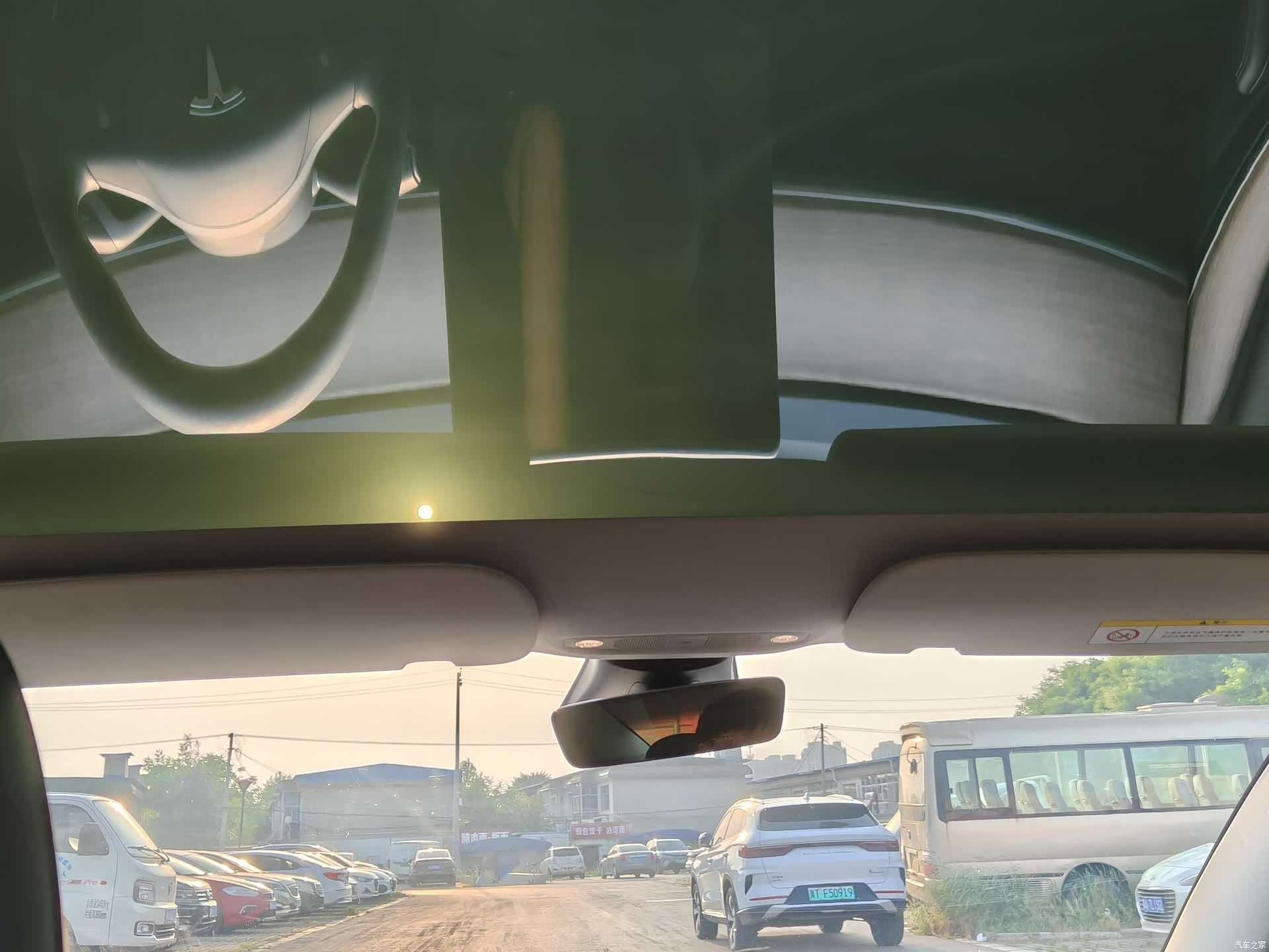Tesla Model 3, 2021 12
