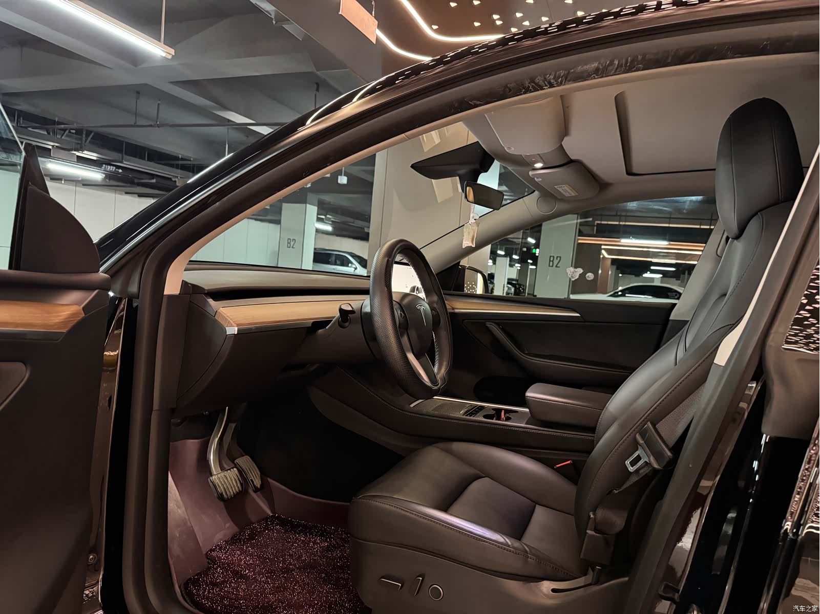 Tesla Model Y, 2022 6