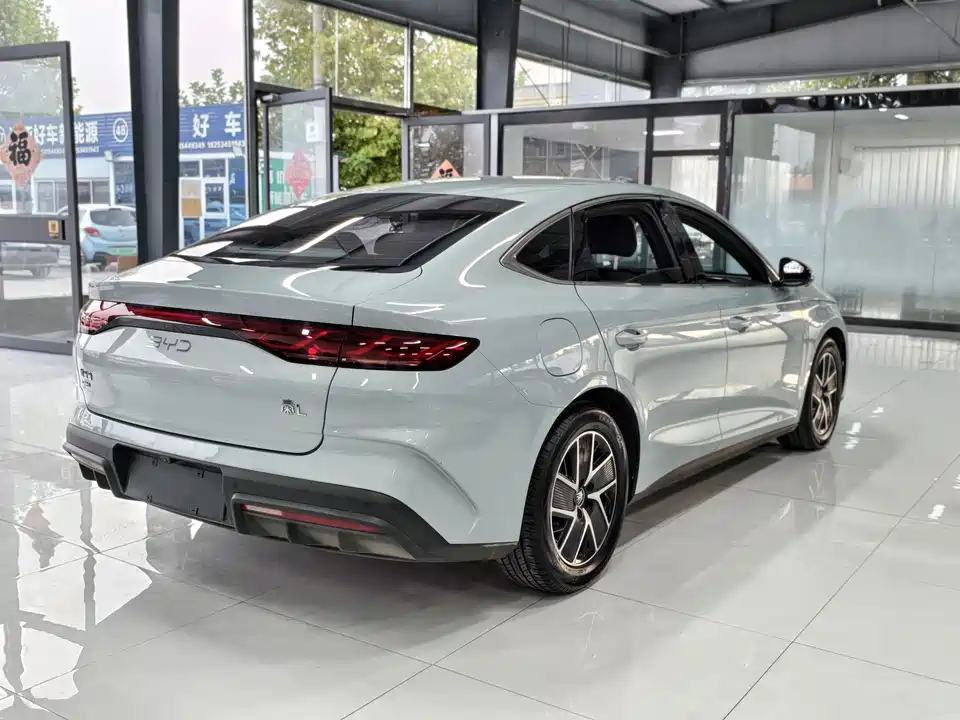 BYD Qin L