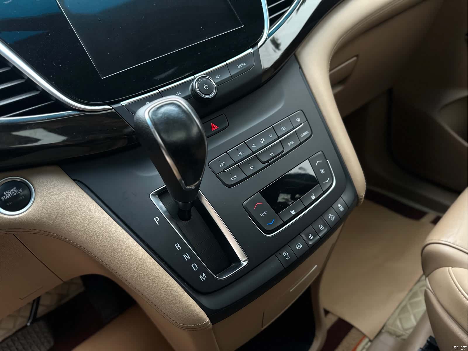 Buick GL8, 2019 8