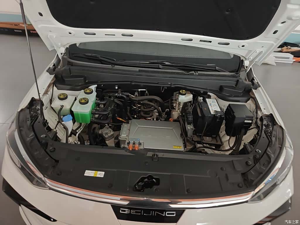 BAIC EU5, 2026 20