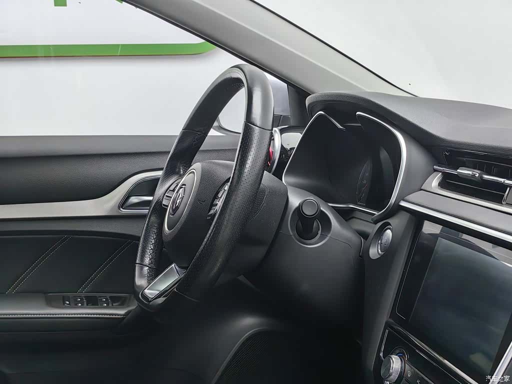MG MG6, 2018 22