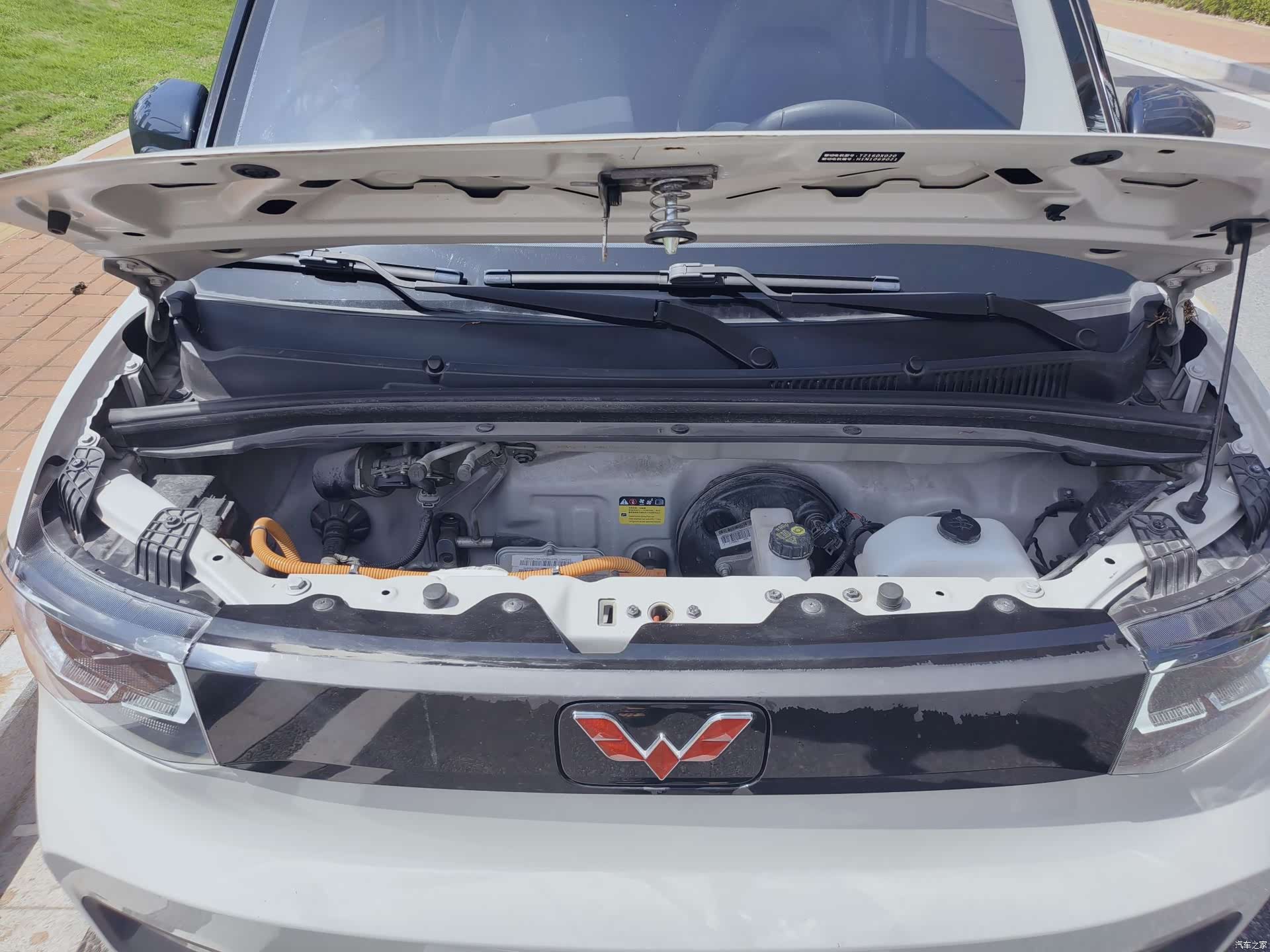 Wuling MINIEV, 2022 8
