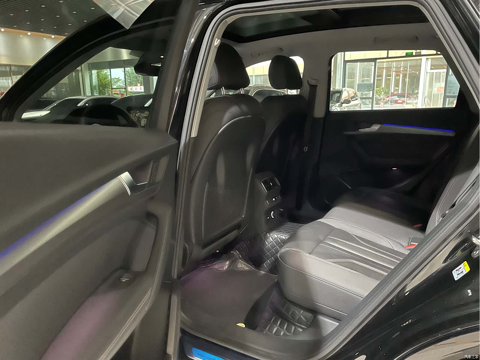 Audi Q5L, 2022 15