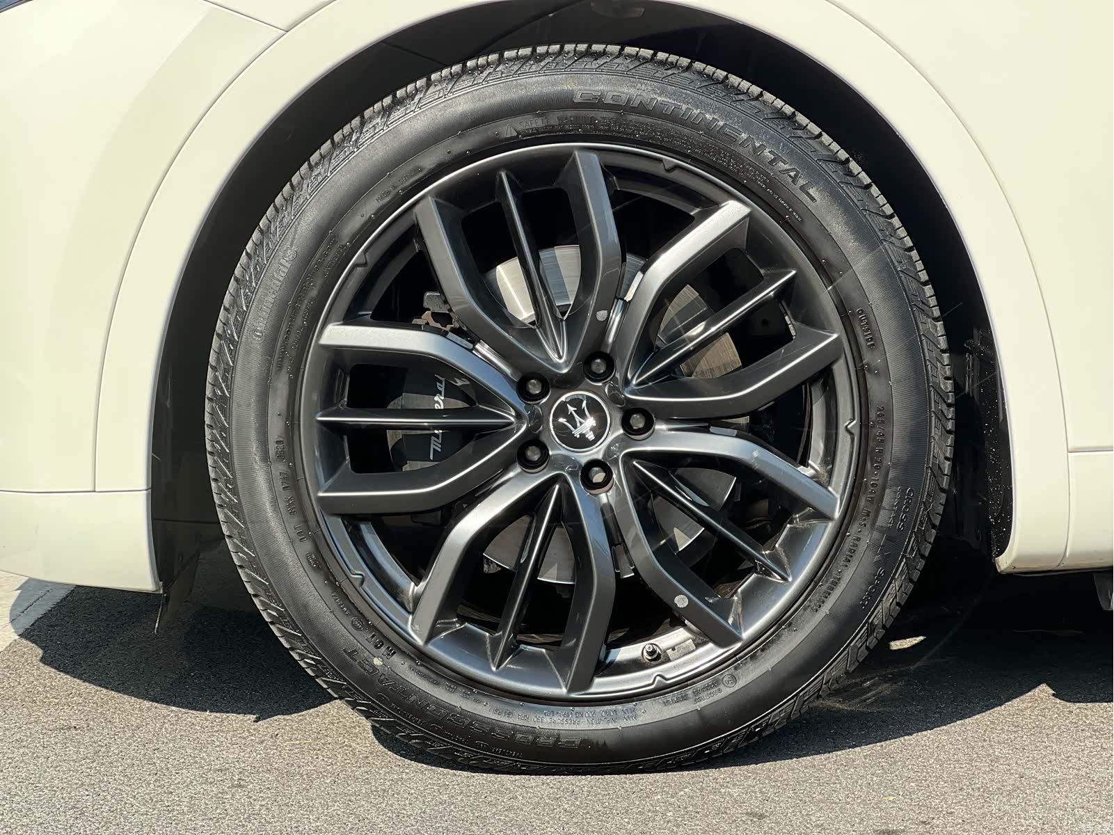 Maserati Levante, 2021 8