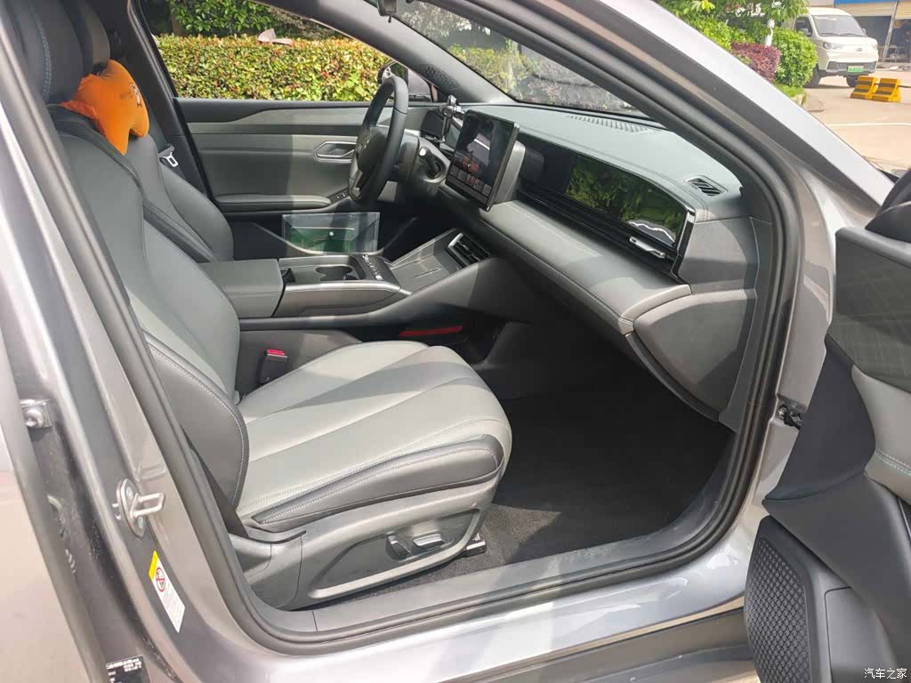 BYD Qin, 2025 8