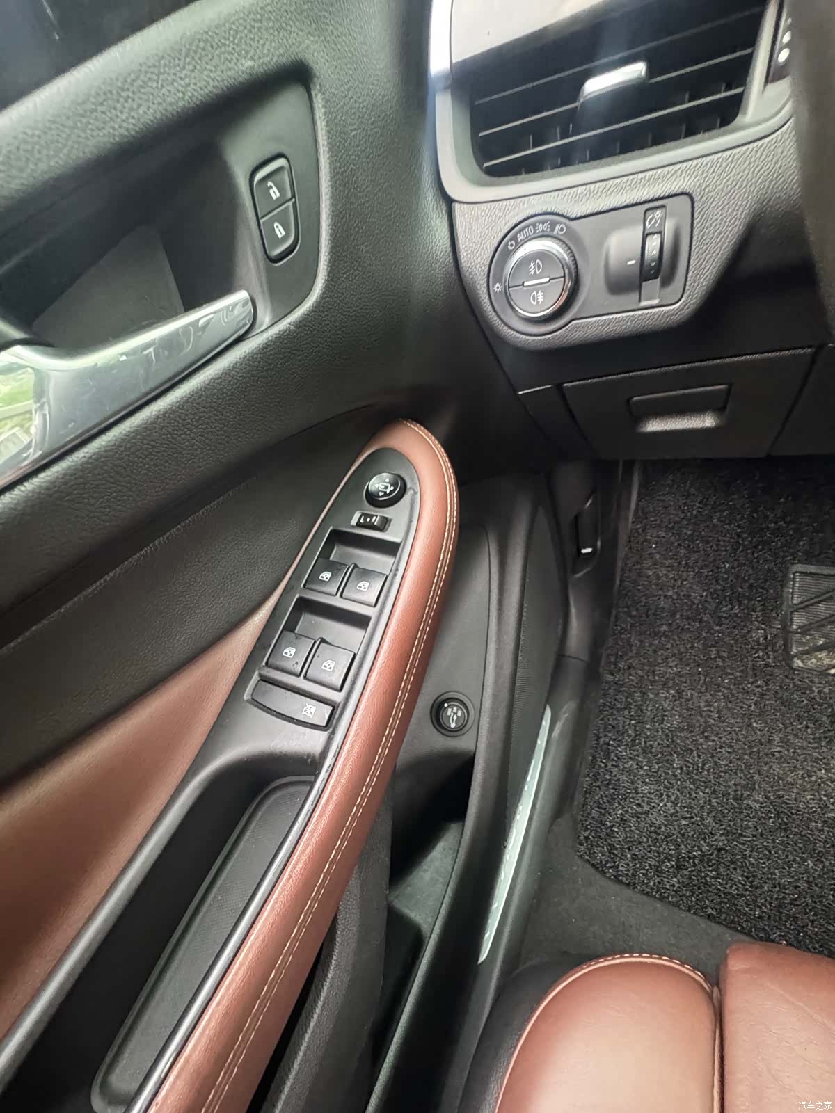 Buick Envision Plus, 2015 23