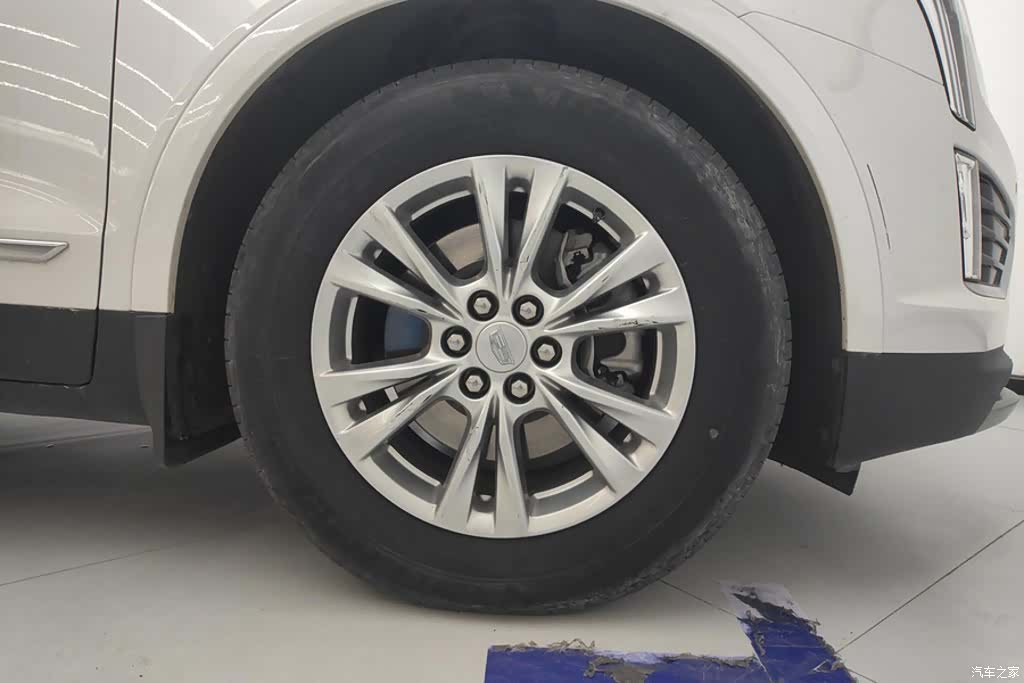 Cadillac XT5, 2023 6