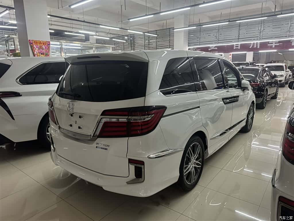 Honda Elysion, 2020 9