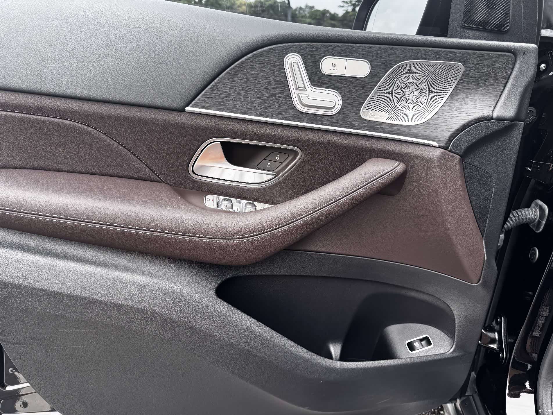 Mercedes-Benz GLE, 2022 4
