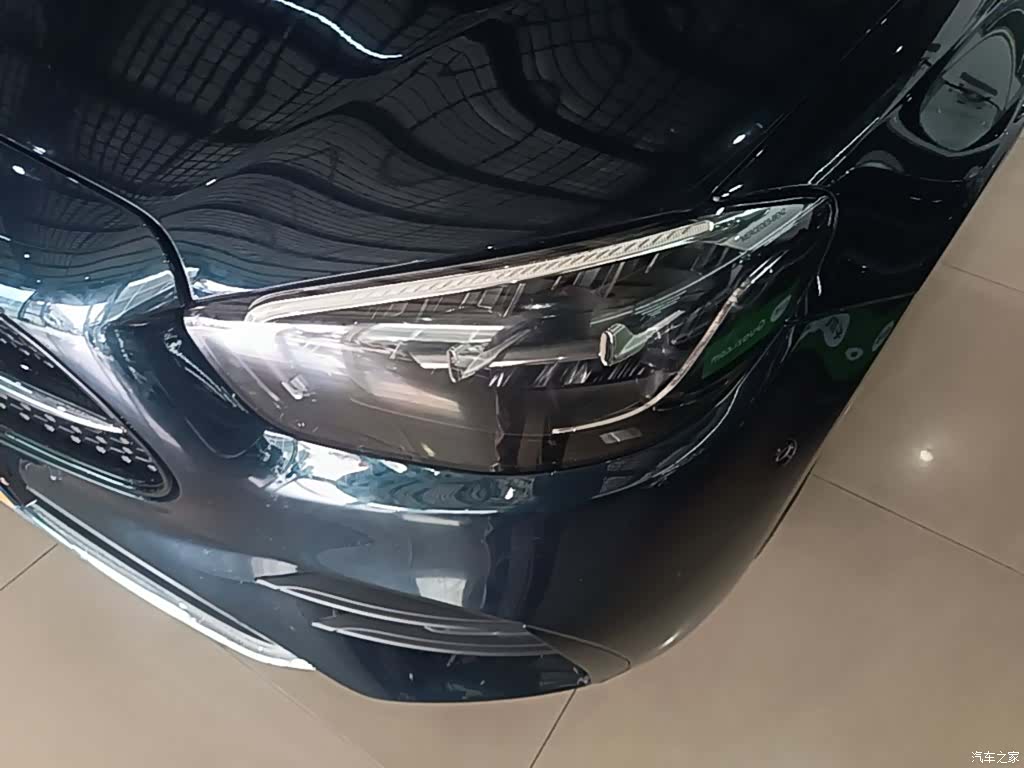 Mercedes-Benz E-Class, 2021 24