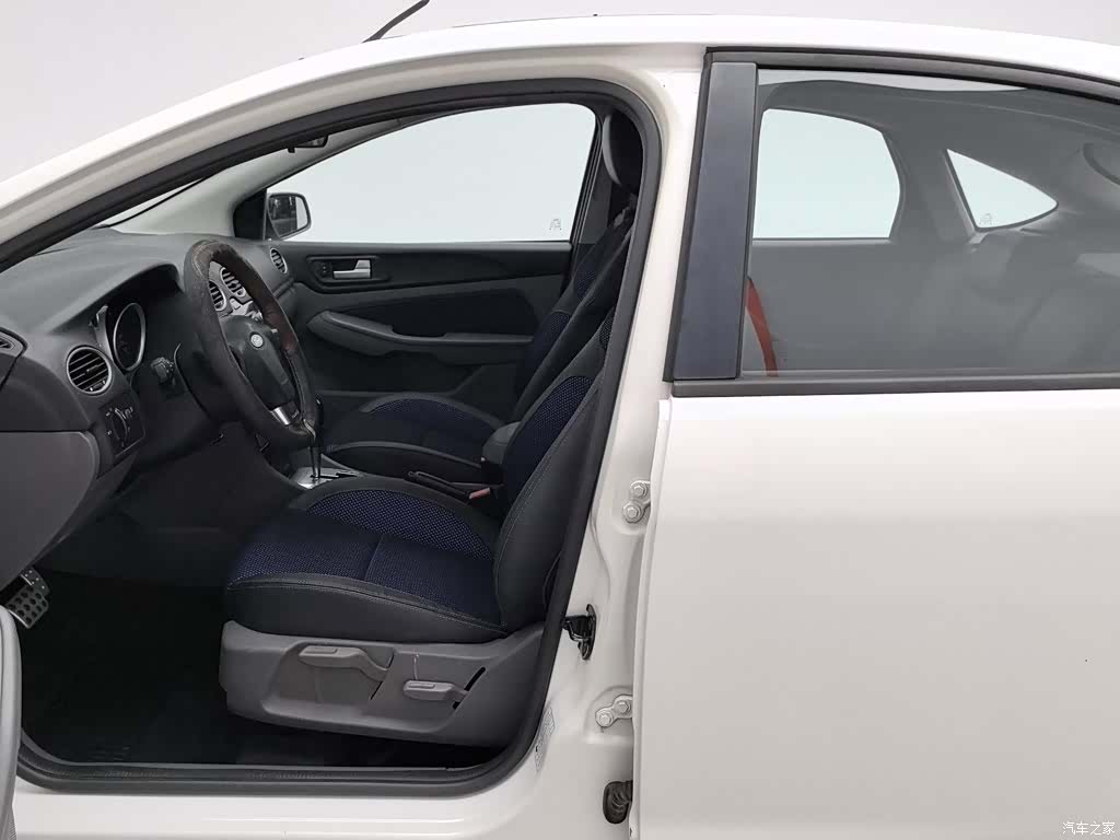 Ford Focus, 2014 10