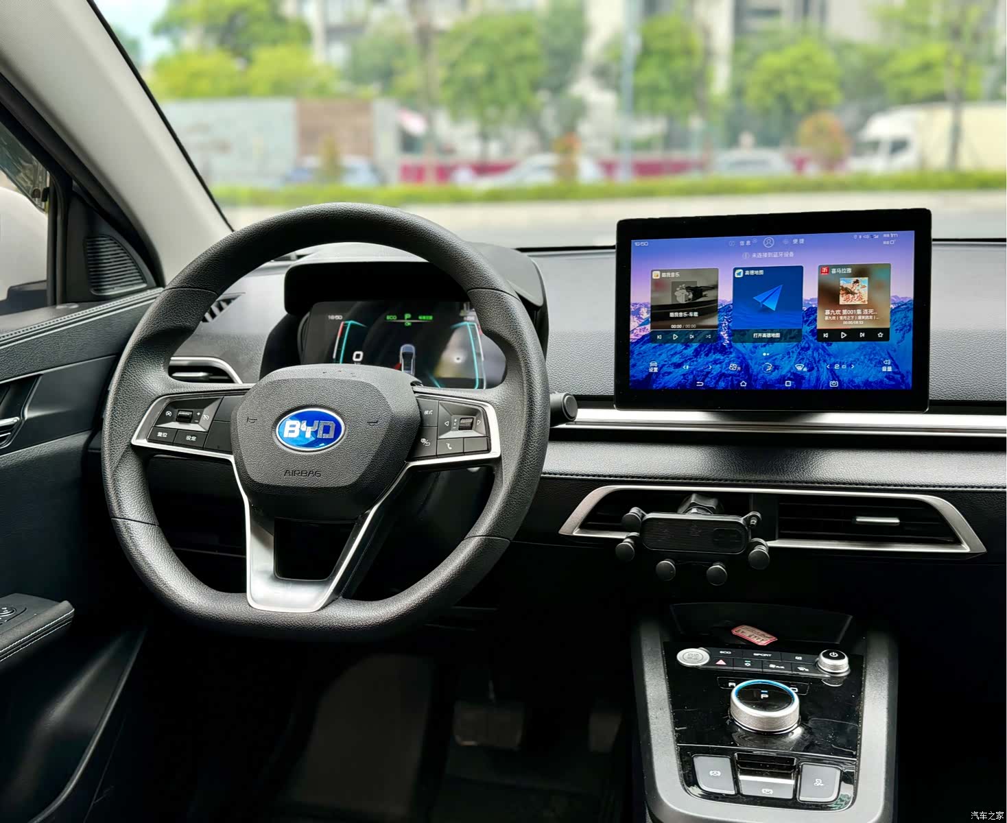 BYD E2, 2022 19