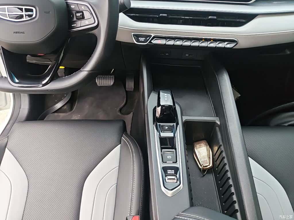 Geely Binray, 2023 14