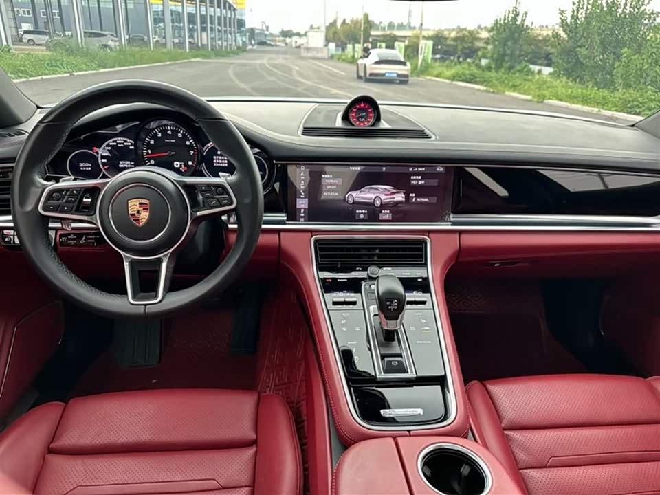 Porsche Panamera