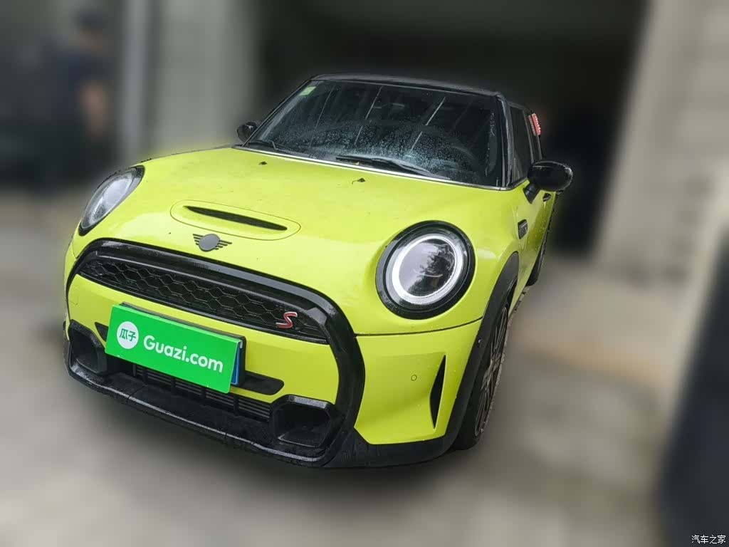 Mini Cooper, 2024 1