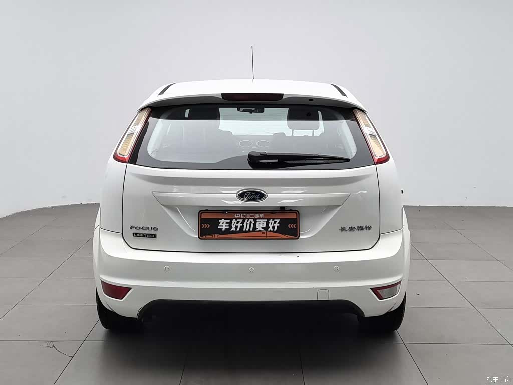 Ford Focus, 2014 4