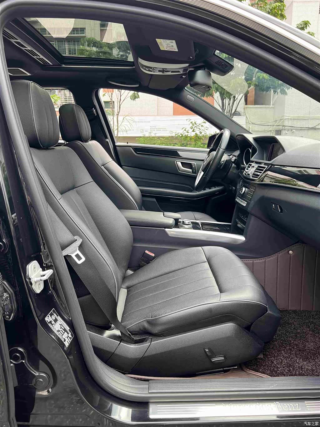 Mercedes-Benz E-Class, 2015 9
